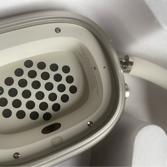 Apple AirPods Max 2 - Picture 2 of 6